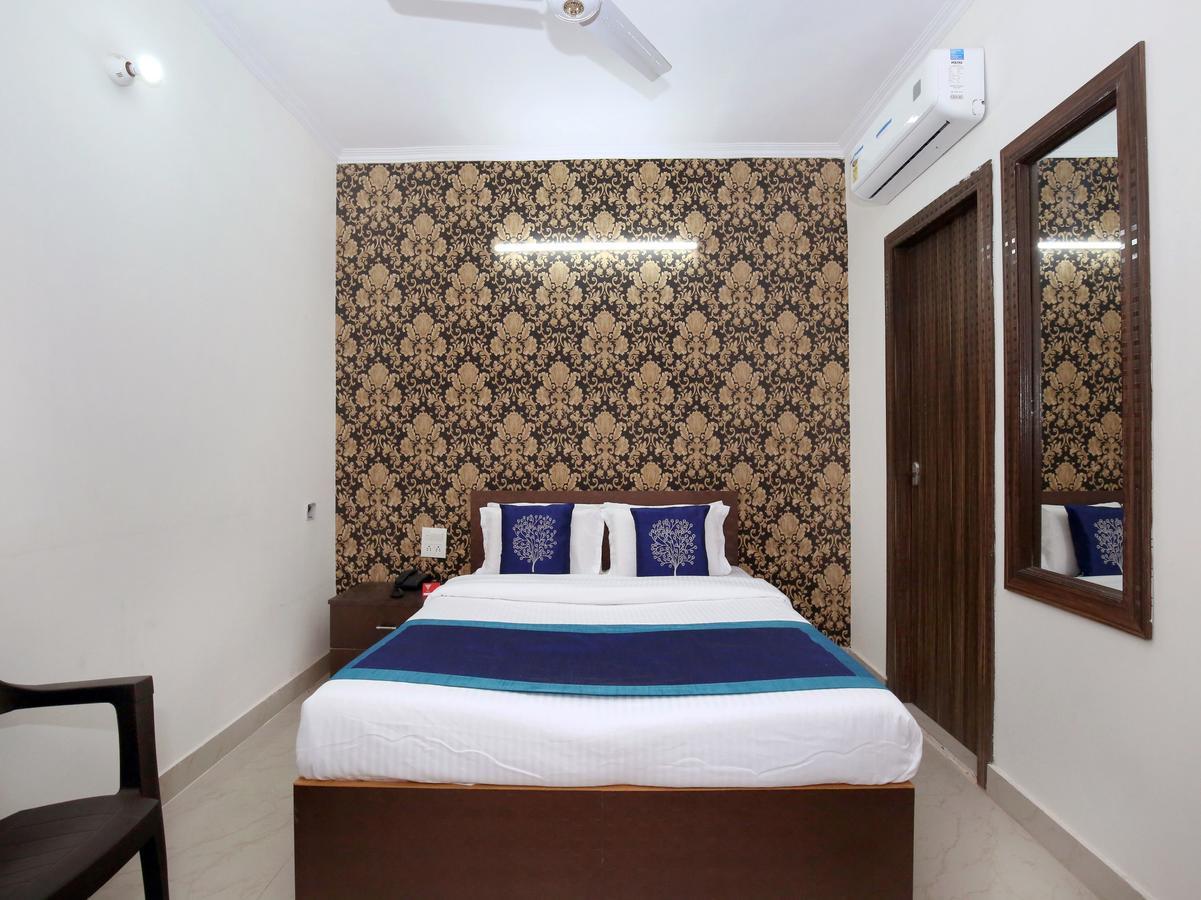 Oyo 10075 Hotel Kaydee Amritsar Esterno foto