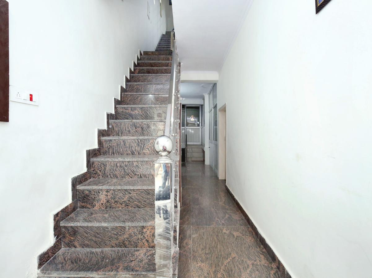 Oyo 10075 Hotel Kaydee Amritsar Esterno foto